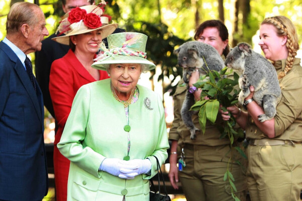 엘리자베스 2세 영국 여왕이 2011년 호주를 방문했다