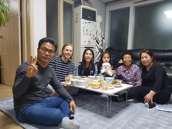 2018년 팀이 도수민씨의 한국집을 방문했을 당시 (사진: supplied)