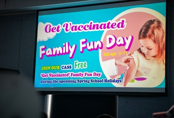 어린이 대상 ‘백신 접종 가족 펀 데이(Get Vaccinated Family Fun Day)’ 이벤트는 인형극과 페이스 페인팅, 캘리그라피 등 다양한 프로그램으로 진행되었다.
